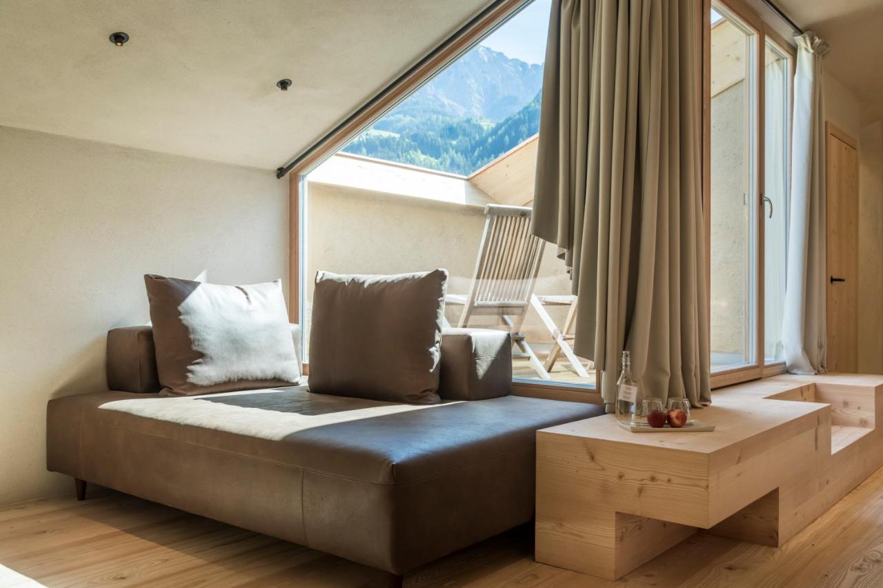 Hotel Bad Schoergau Sarentino Kültér fotó