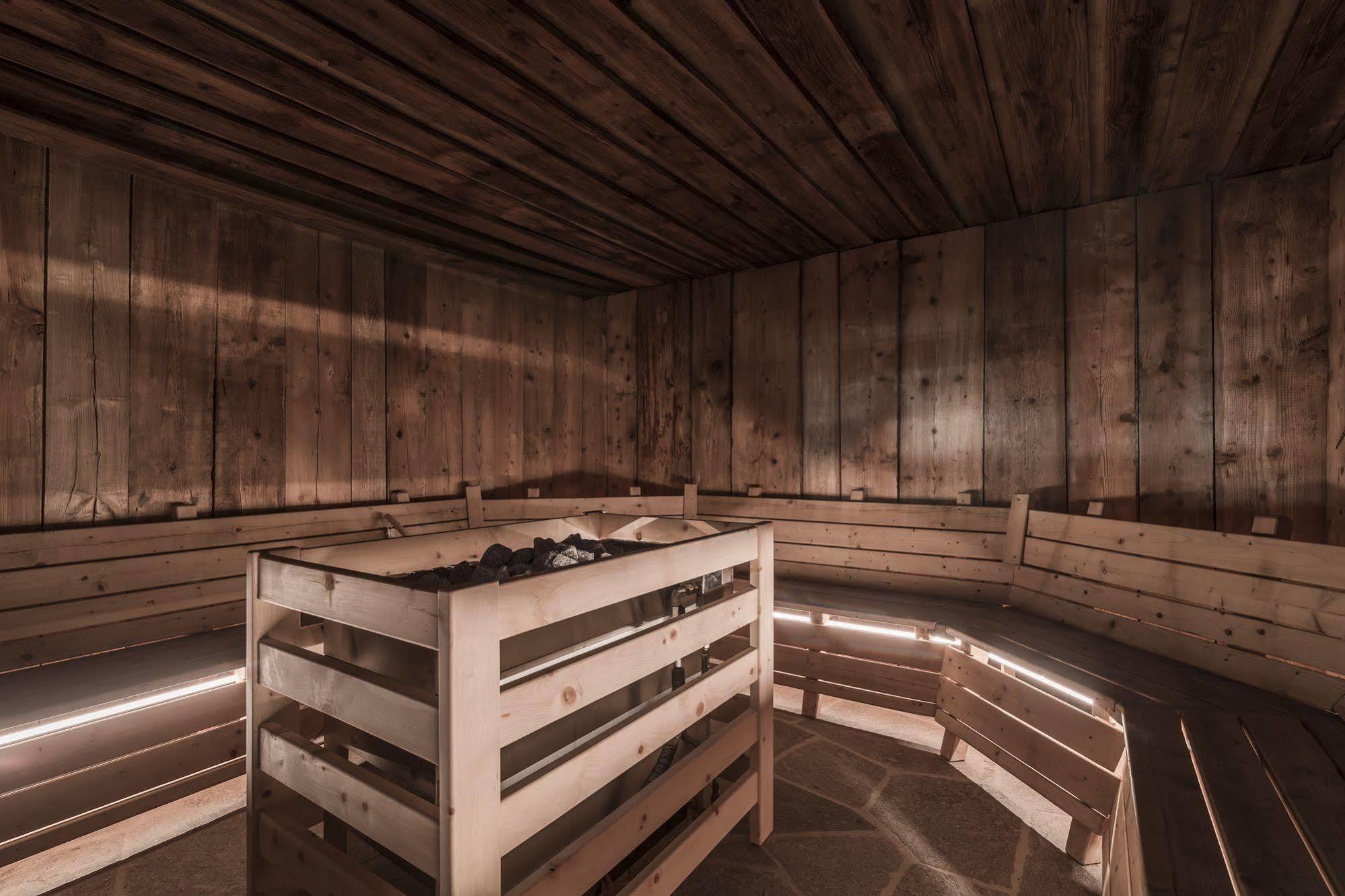 Hotel Bad Schoergau Sarentino Kültér fotó