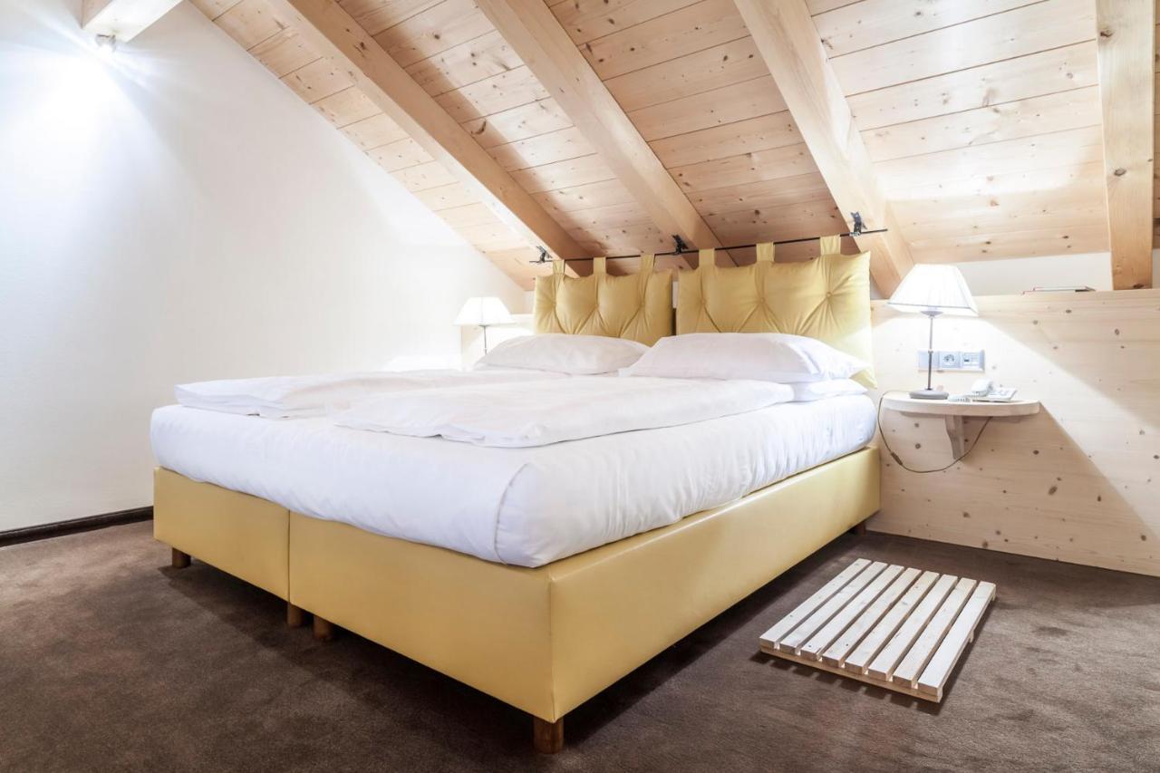 Hotel Bad Schoergau Sarentino Kültér fotó